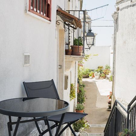 La Corte Di Navarrete ลาแตร์ซา ภายนอก รูปภาพ